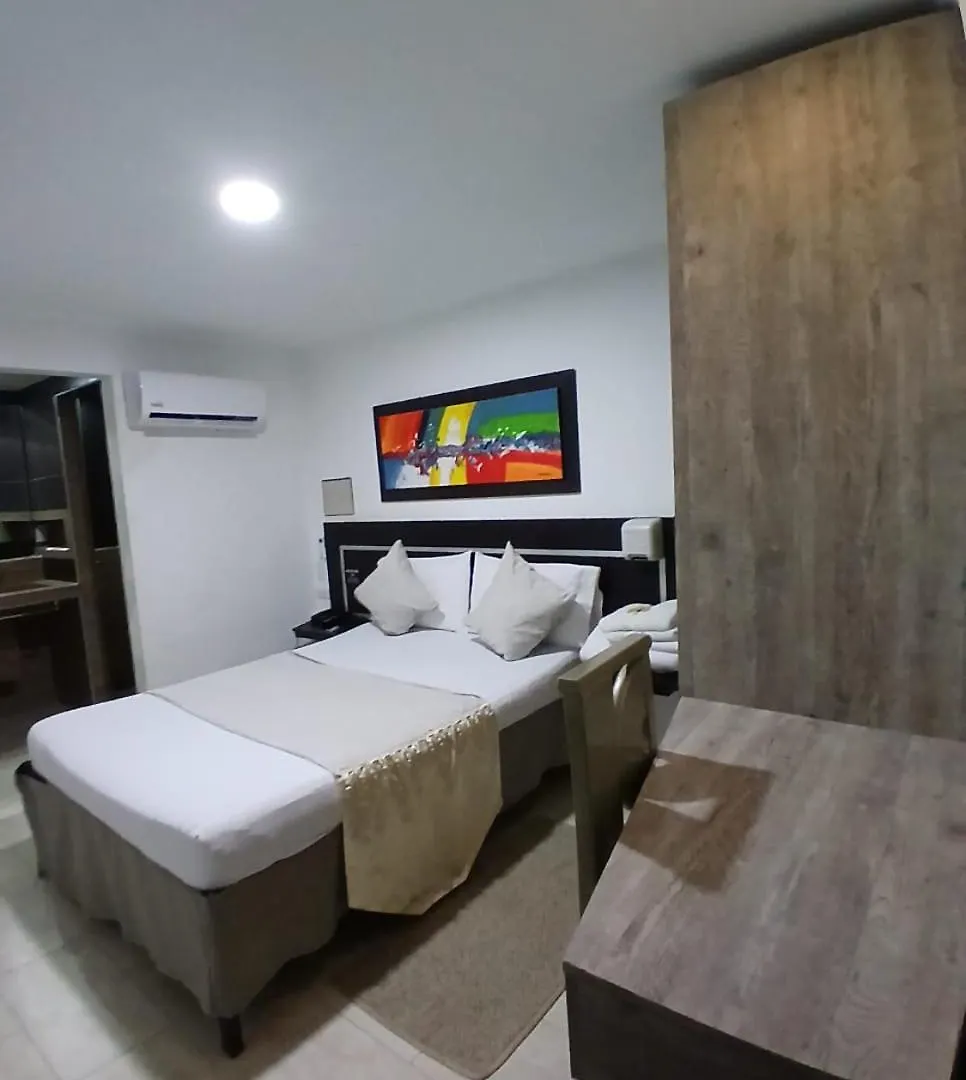 Hotel Plaza Norte Cali 3*,
